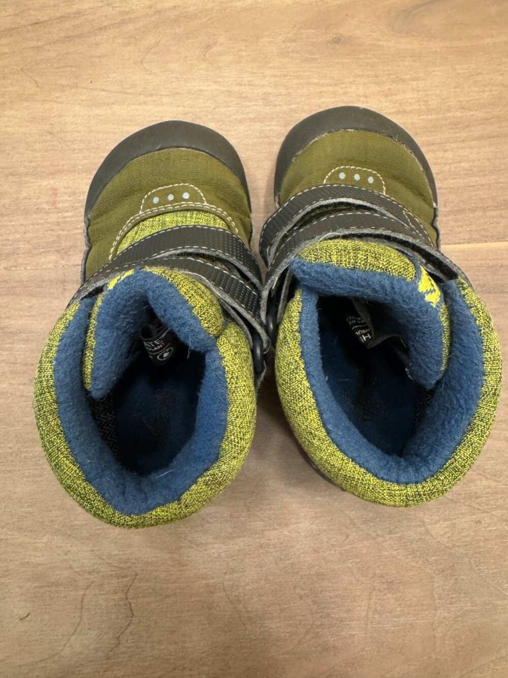 See Kai Run Toddler Winter Boots Olive Green Navy Fleece-Lined Size 8 - Picture 3 of 4